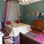 Chateau Du Grand Jardin 3*