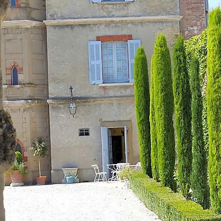 Chateau Du Grand Jardin Bed & Breakfast 3*