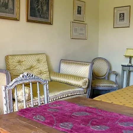 Chateau Du Grand Jardin