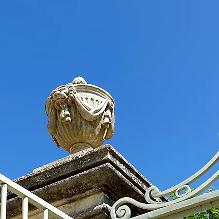 Chateau Du Grand Jardin 3* Valensole