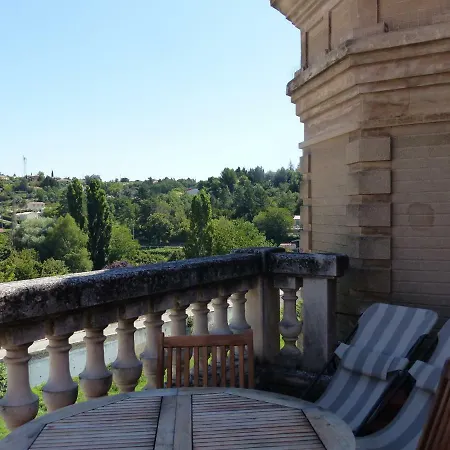 Chateau Du Grand Jardin Bed and Breakfast Valensole