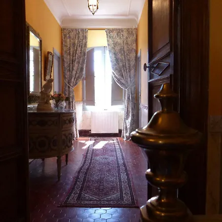 Chateau Du Grand Jardin Bed and Breakfast