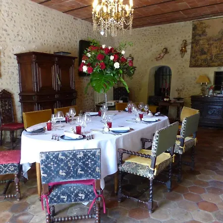 Chateau Du Grand Jardin Bed & Breakfast Valensole