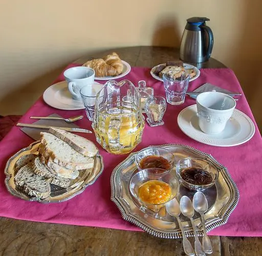 Chateau Du Grand Jardin