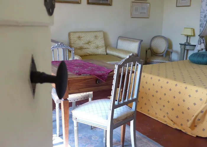 Bed & Breakfast Chateau Du Grand Jardin 3*