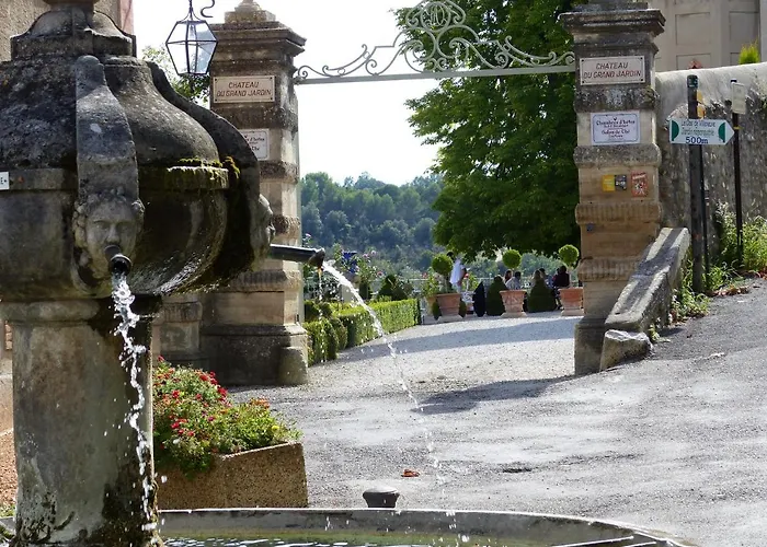 Couette-café Chateau Du Grand Jardin Valensole