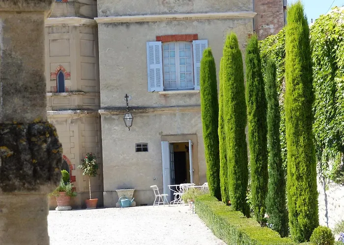 Chateau Du Grand Jardin Bed & Breakfast Valensole