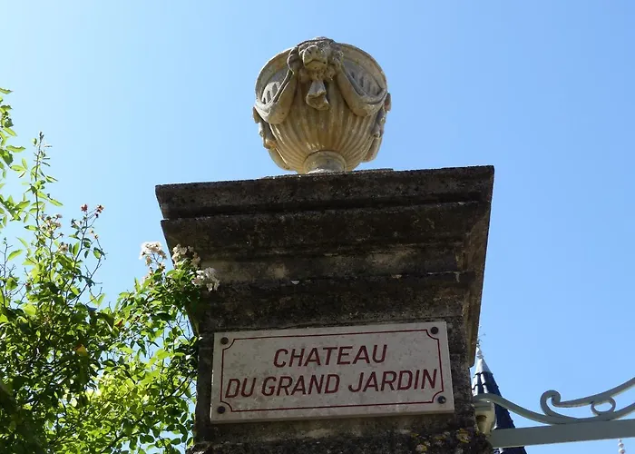 Couette-café Chateau Du Grand Jardin