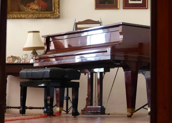 Chateau Du Grand Jardin 3* Valensole